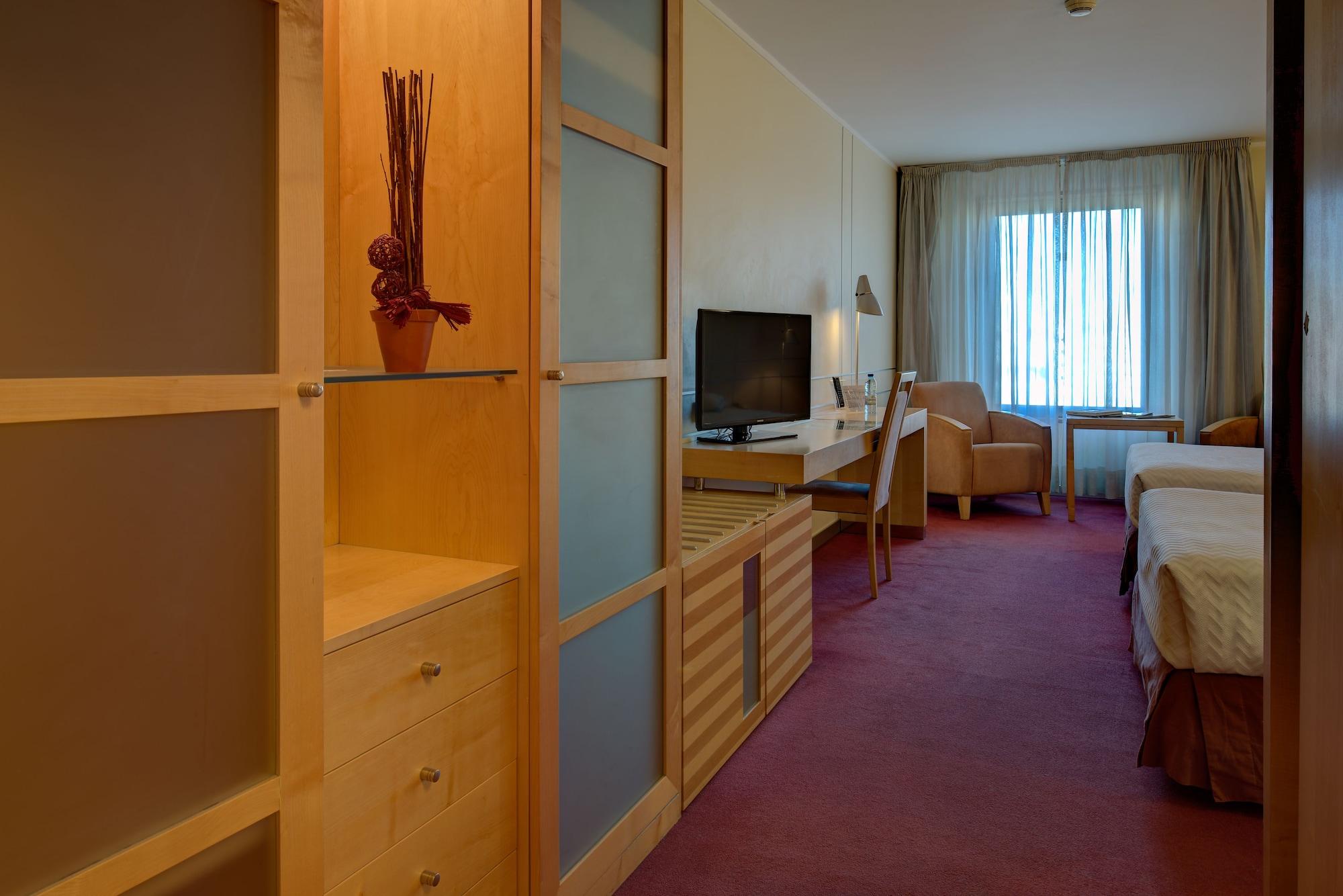 Vip Executive Entrecampos Hotel & Conference Lisboa Eksteriør bilde