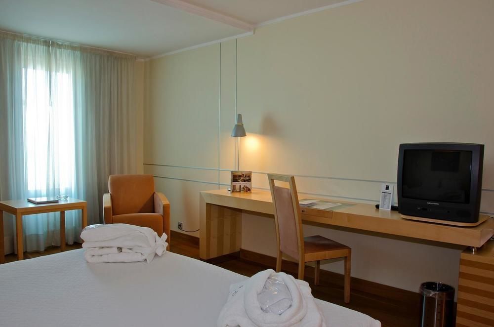 Vip Executive Entrecampos Hotel & Conference Lisboa Eksteriør bilde